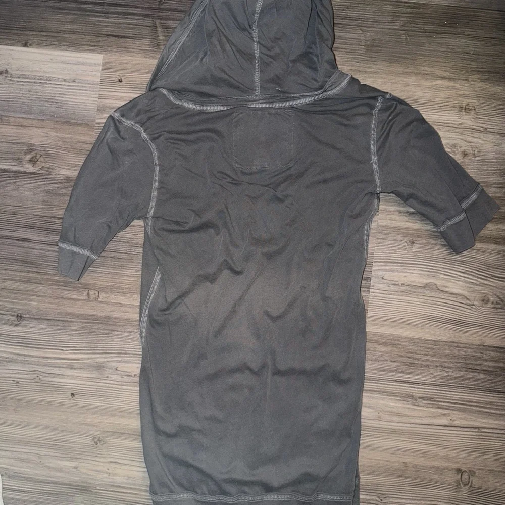 Abercrombie & Fitch Charcoal Hoodie Shirt - Picture 4 of 5